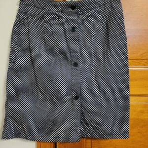 Liz Clairborne Sport Skort - Black with white stars - Size 4